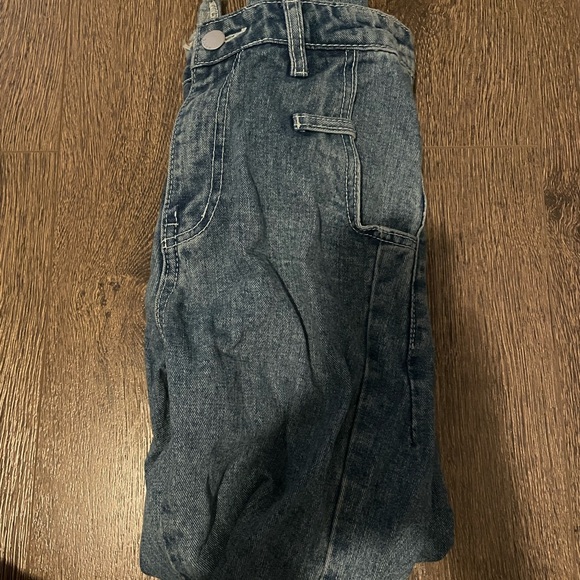 Size small jeans - Picture 1 of 3